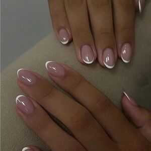 Elegant French - Press-On Nails